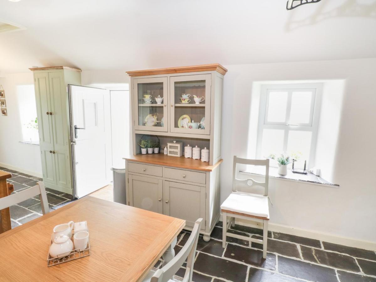 Lakeside Cottage Boyle Bagian luar foto